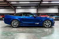 2006-Ford-Mustang-Vista Blue Metallic-1ZVFT85H365Q98953-59.jpg